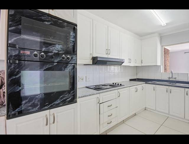 7 BEDROOM HOUSE FOR SALE IN NORTHPINE